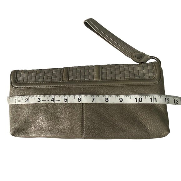 ELLIOTT LUCCA Leather Gray Woven Envelope Rectangle Flip Handbag Clutch Purse - Picture 4 of 10